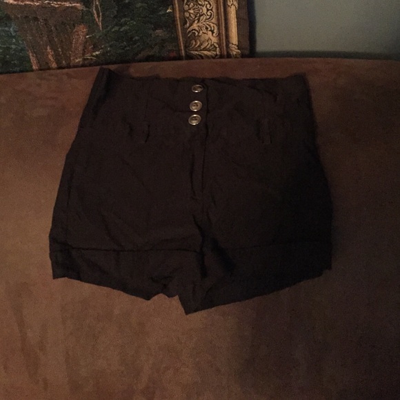 ☀️ Black Highrise Shorts ☀️