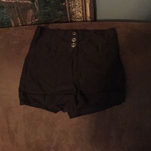 ☀️ Black Highrise Shorts ☀️