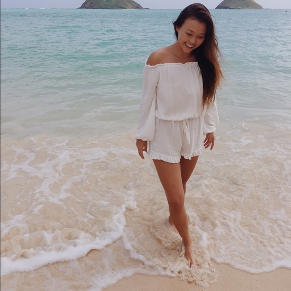 Meet your Posher, Paige! - Picture 3 of 5