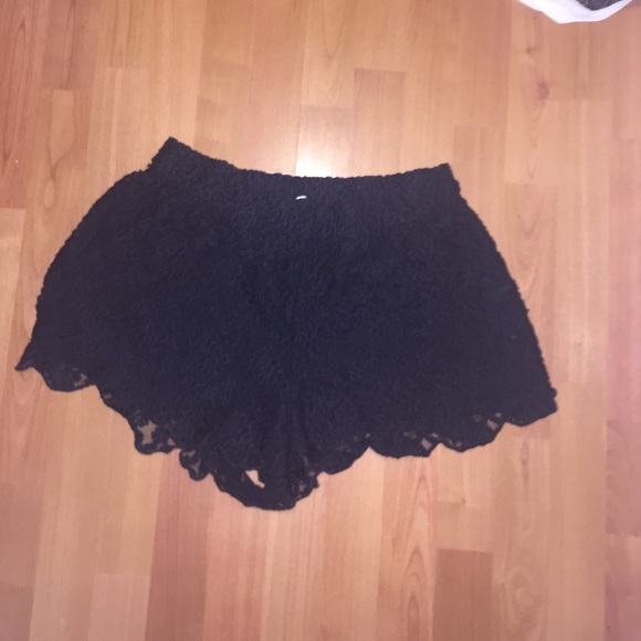 Black lace high-waisted shorts
