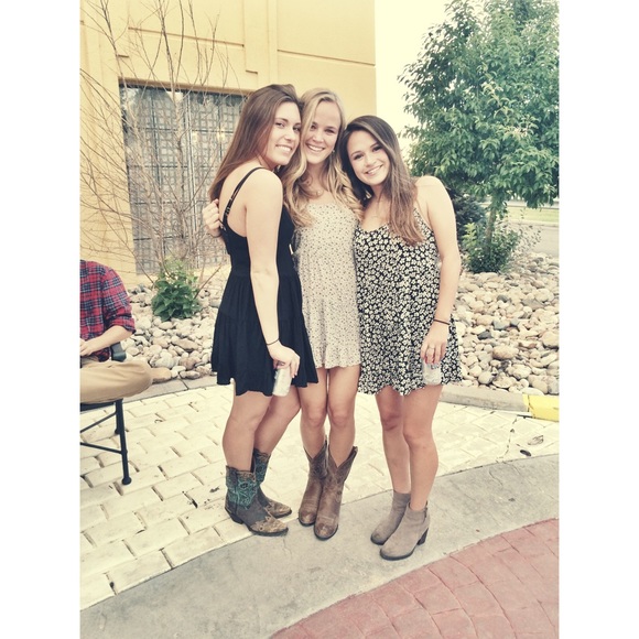 Get to know me! - Picture 3 of 4