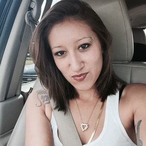 Meet your Posher, Lea