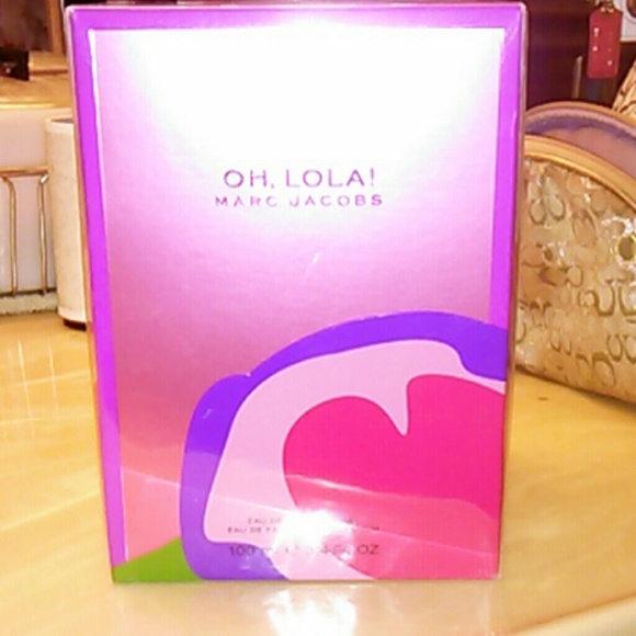 Oh, Lola! Marc Jacobs EDP spray 3.4 oz
