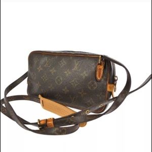 Vintage Marly Bandoulier Pochette Crossbody LV bag