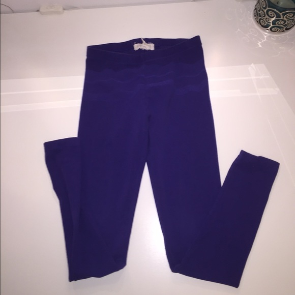Purple leggings