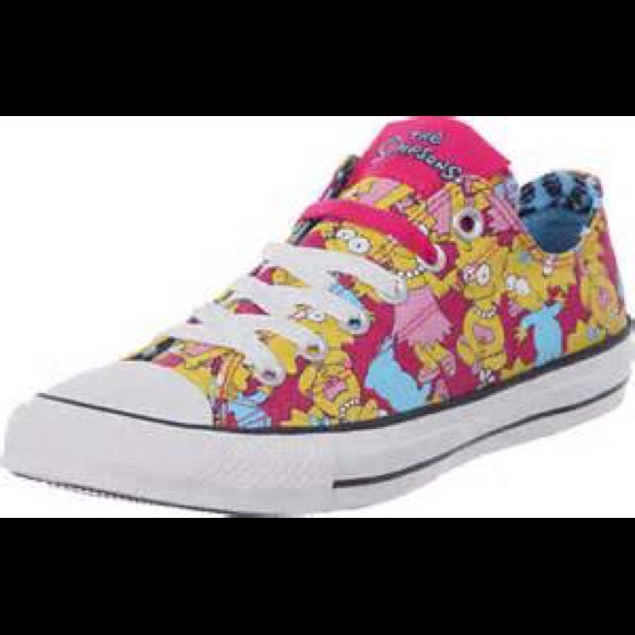 NEW!!! Lisa Simpson Converse