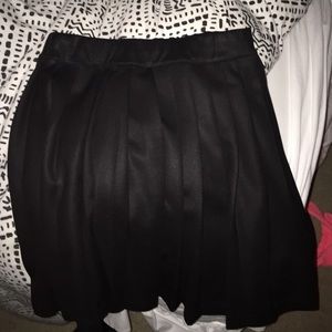 Mimi Chica black skirt