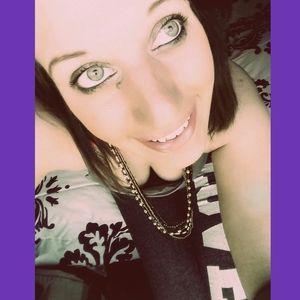 Meet your Posher, Ashlee