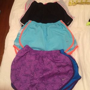 Nike dry fit running shorts bundle sz M