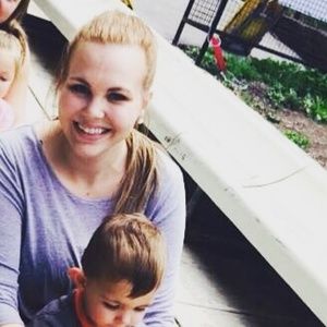 Meet your Posher, Keeley