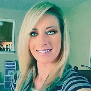 Meet your Posher, Marie