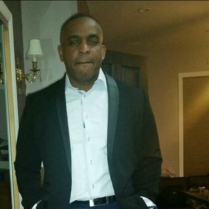 Meet your Posher, Luis