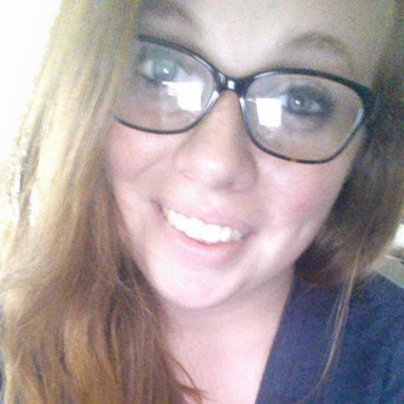 Meet your Posher, Katie - Picture 1 of 1