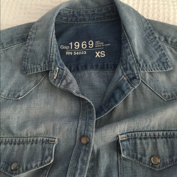 Gap  Xs Jean dress - Picture 2 of 2