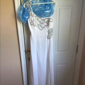 Beautiful White with Silver Detail Dress