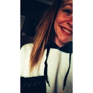 Meet your Posher, Hailey