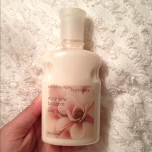 Magnolia Blossom Bath and Body Works Lotion