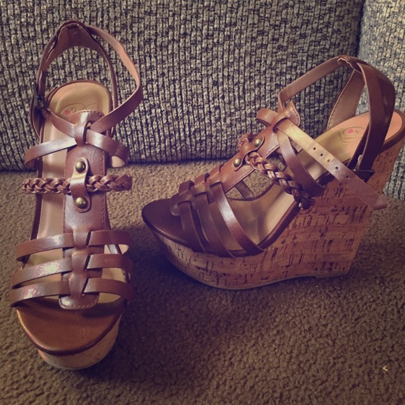 Cognac wedges