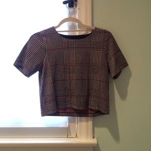 an adorable cropped t-shirt, from topshop!