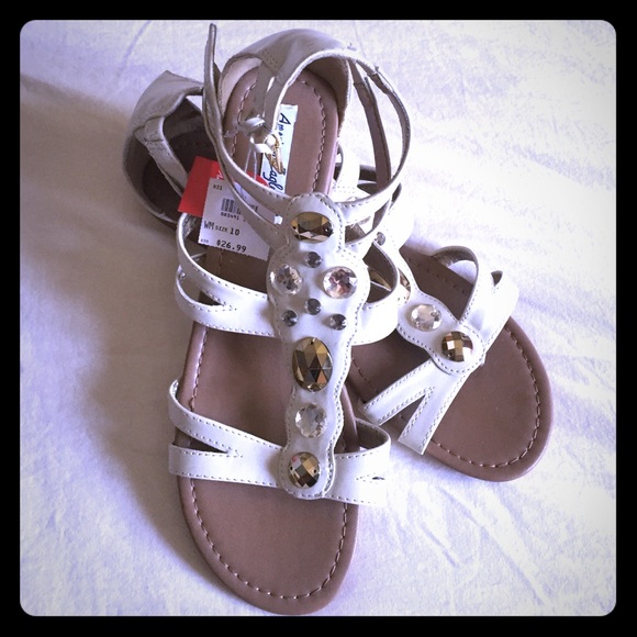 American Eagle sandals