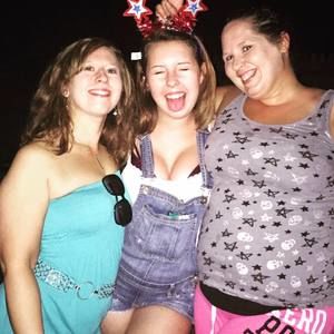 Meet your Posher, Casey