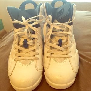 Con8/10 jordan 6's need gone asap