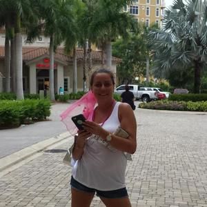 Meet your Posher, Kristin