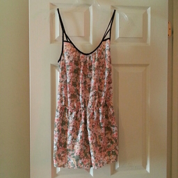❌❌❌SOLD❌❌❌Romper