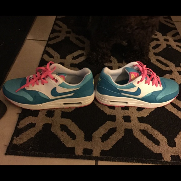 Nike air max