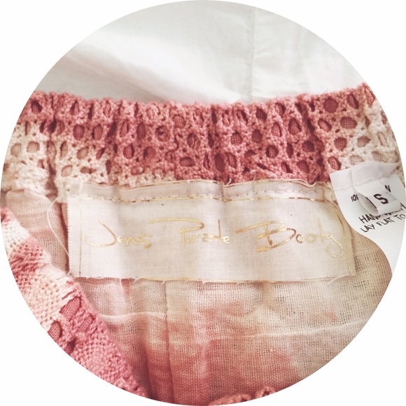 Jens Pirate Booty Shorts - Picture 2 of 2