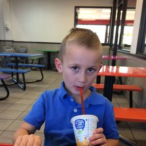 Meet your Posher, Christos