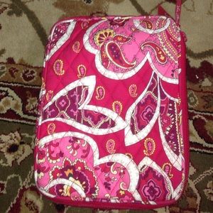 MINT CONDITION VERA BRADLEY TABLET CASE!!🎈