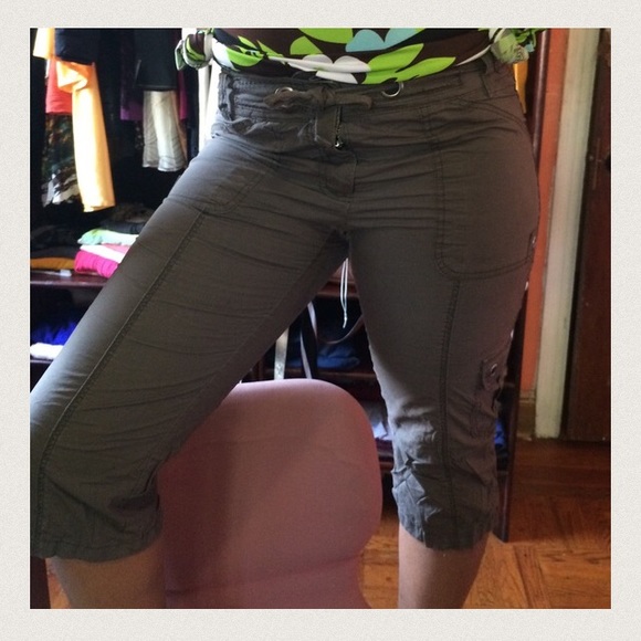 Kahki pants cargo, capris petit size