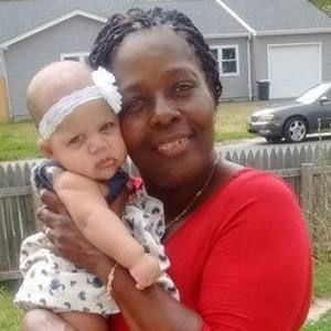 Meet your Posher, Leona