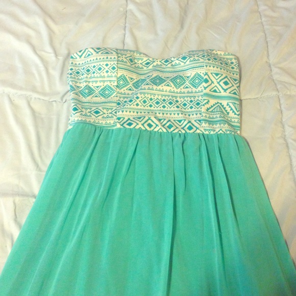 Turquoise Blue Strapless Maxi Dress