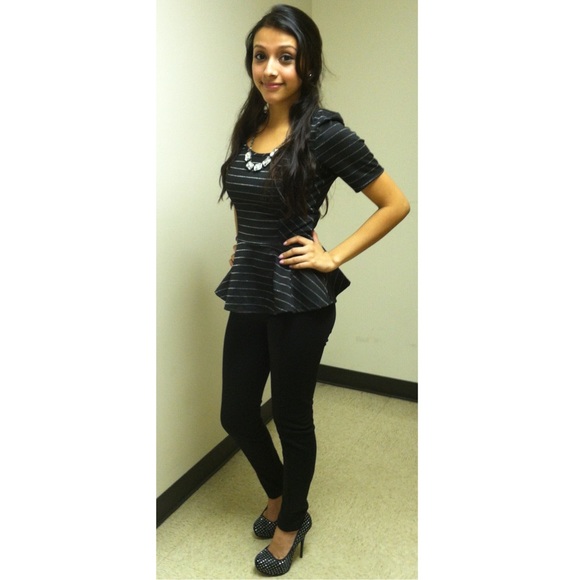 Heels 👠 - Picture 2 of 2