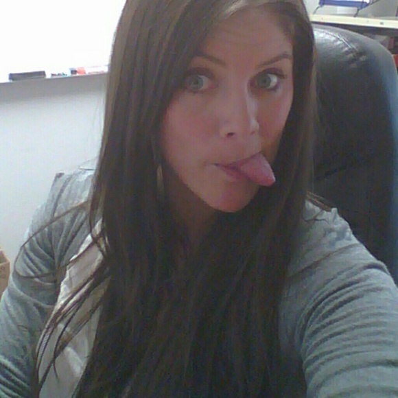 Meet your Posher, Jackie - Picture 1 of 1