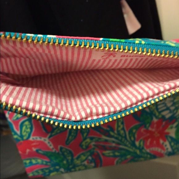 Custom made never used lilly purse/clutch - Picture 3 of 4