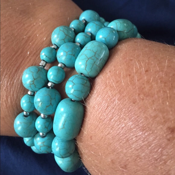 Stretch turquoise bracelets (3)