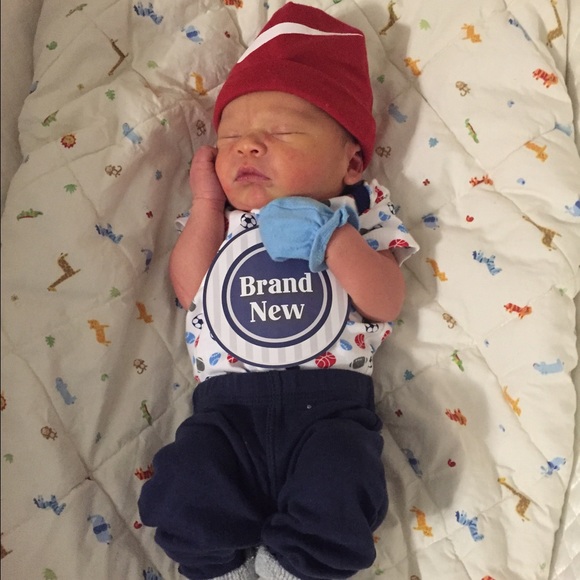 I'm an aunt!!!