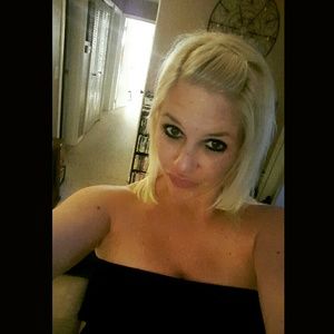 Meet your Posher, Natasha