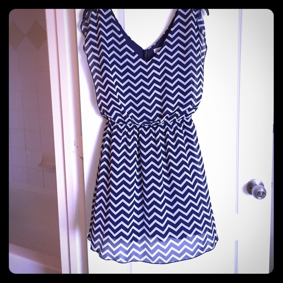 Cream and navy chevron dress