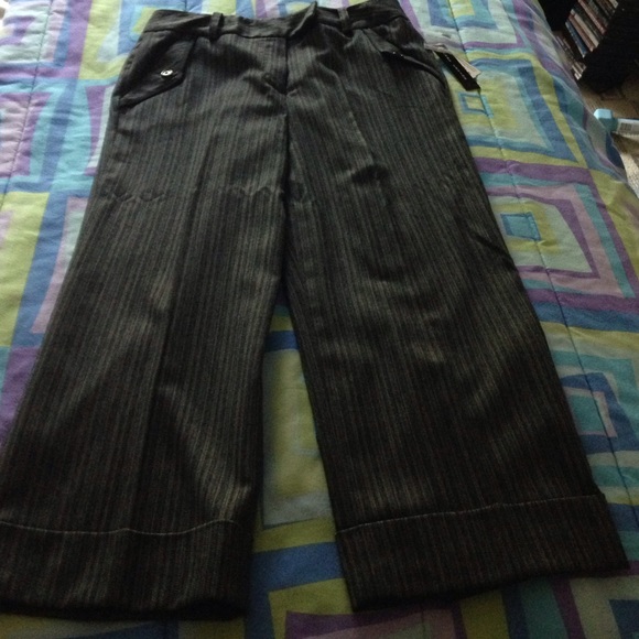 Pants - Picture 3 of 4