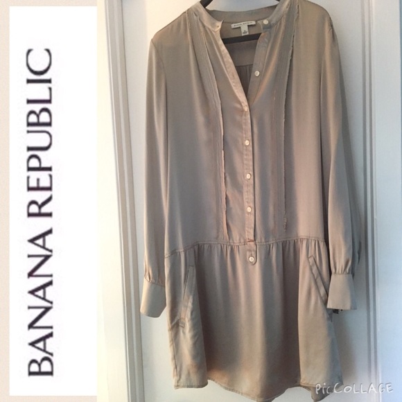Banana Republic Silk Dress in gray/silver
