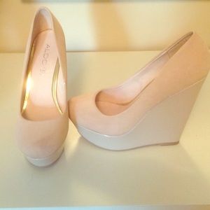 Aldo wedges