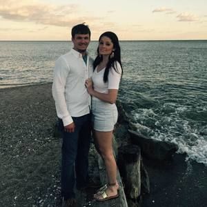 Meet your Posher, Abigail