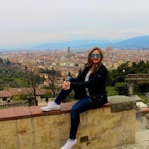 Meet your Posher, Ashley