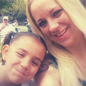 Meet your Posher, Cassandra