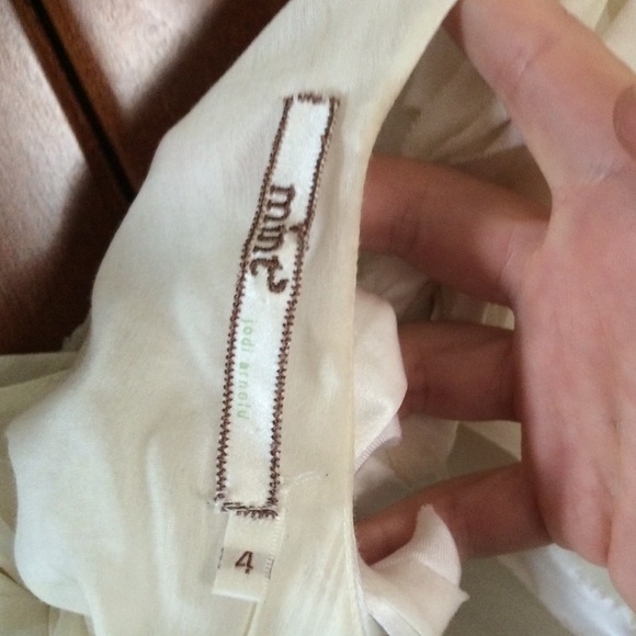 Mint top, size 4. Bow back! - Picture 4 of 4