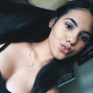 Meet your Posher, Isabela